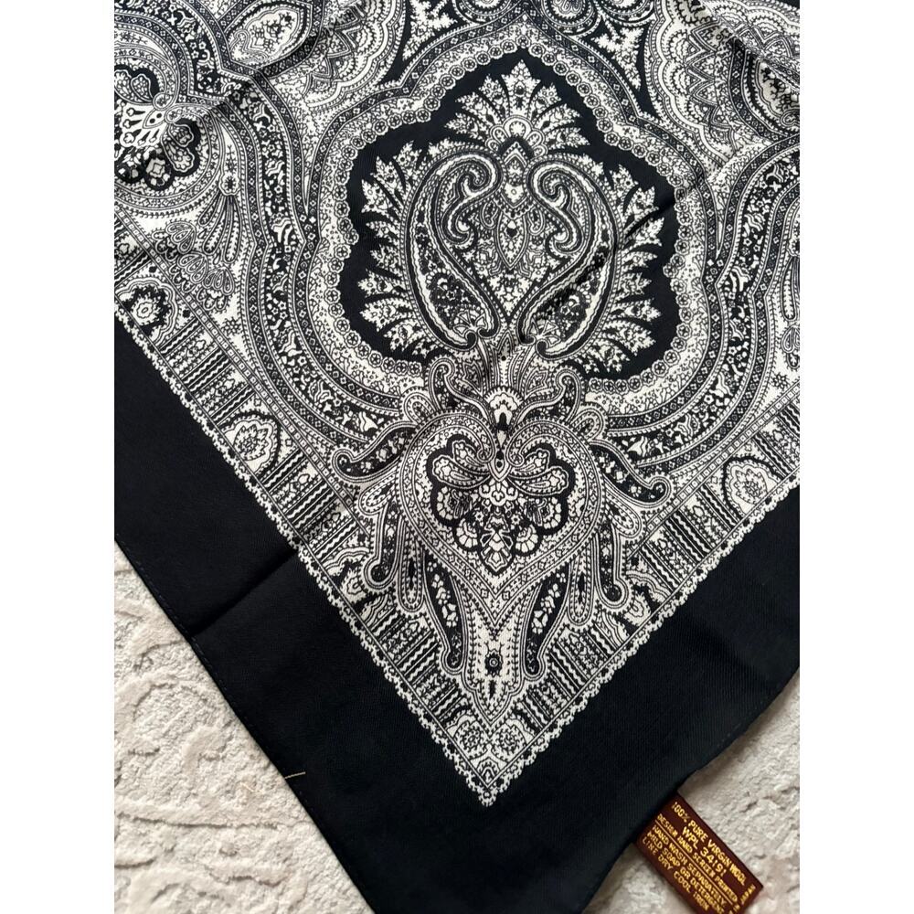 Vintage 100% Pure Virgin Wool Black Ivory Paisley Bandana Scarf Made in Japan - Picture 2 of 5